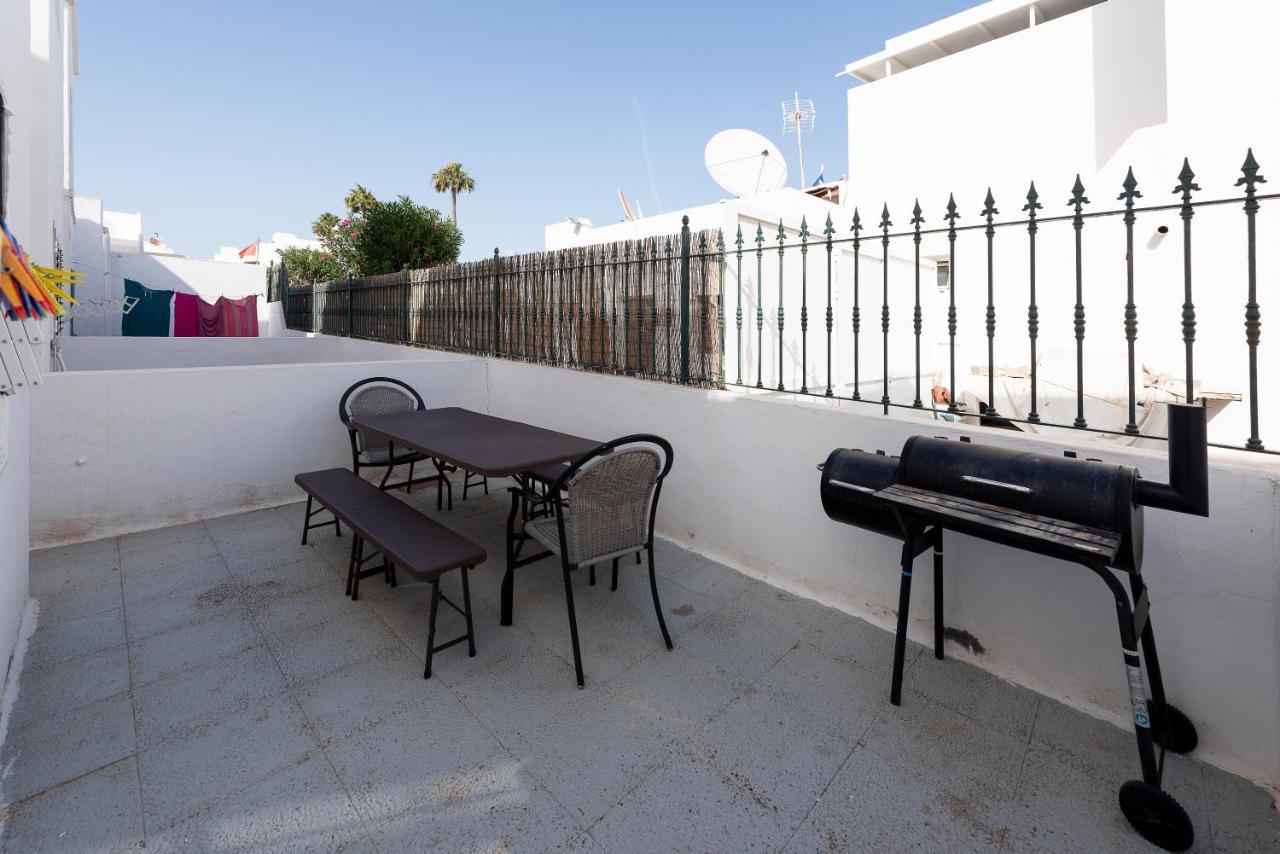Lava Teneguia, 5 Guests In 2 Bedrooms Puerto del Carmen  Ngoại thất bức ảnh