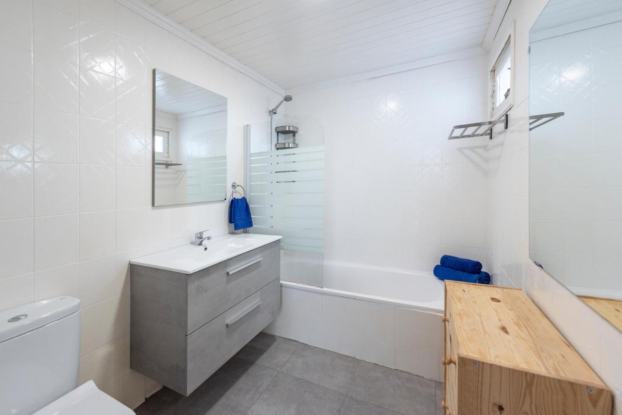 Lava Teneguia, 5 Guests In 2 Bedrooms Puerto del Carmen  Ngoại thất bức ảnh